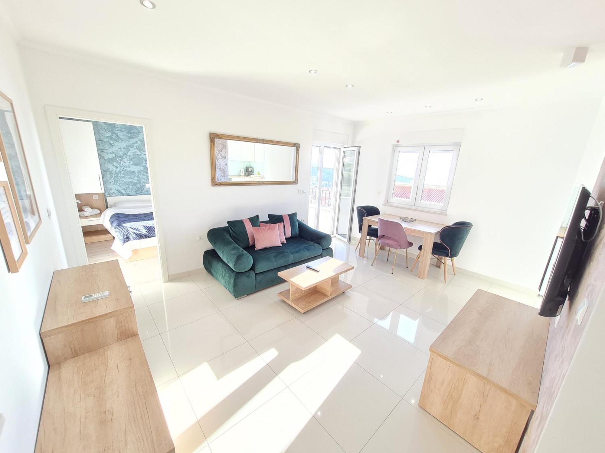 Apartments Pivac มาคาร์สกา ภายนอก รูปภาพ