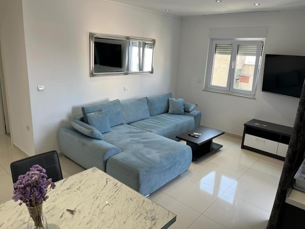 Apartments Pivac มาคาร์สกา ภายนอก รูปภาพ